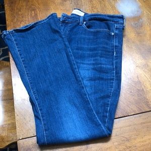 Women’s Levi’s size 14M 32/32